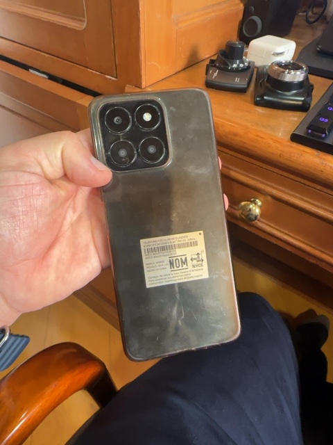 Celular Honor X6a 128GB - Excelente Estado - mobile-capture-20260327214252-03.jpg